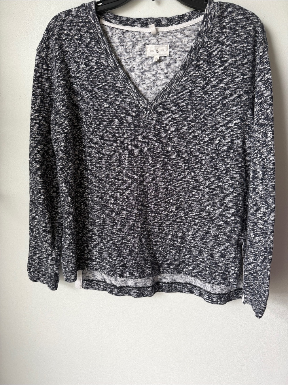 Lou & Grey Charcoal Heather V-Neck Pullover SZ X Small